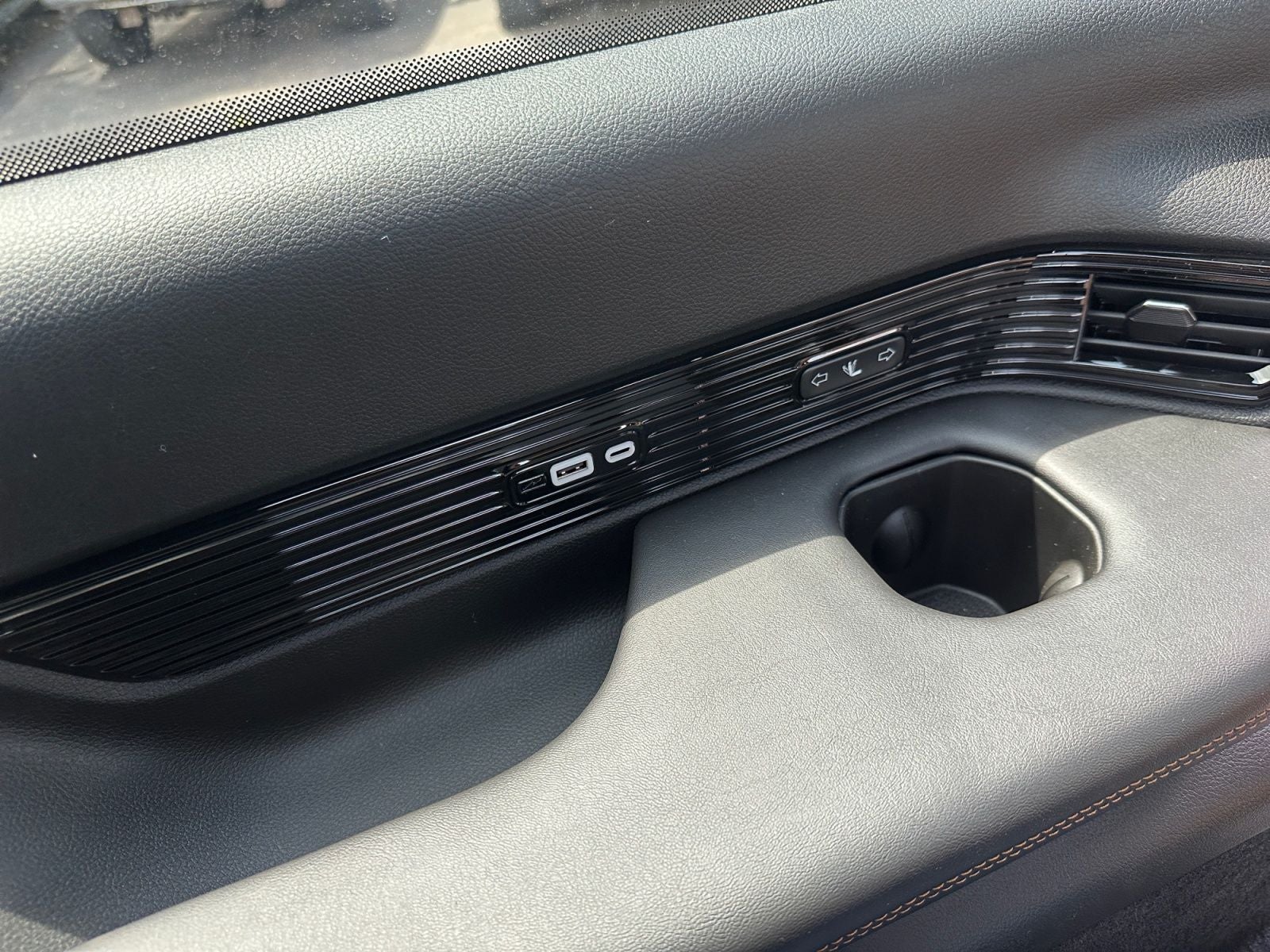 2026 Jeep Grand Wagoneer GRAND WAGONEER L SUMMIT RESERVE 4X4