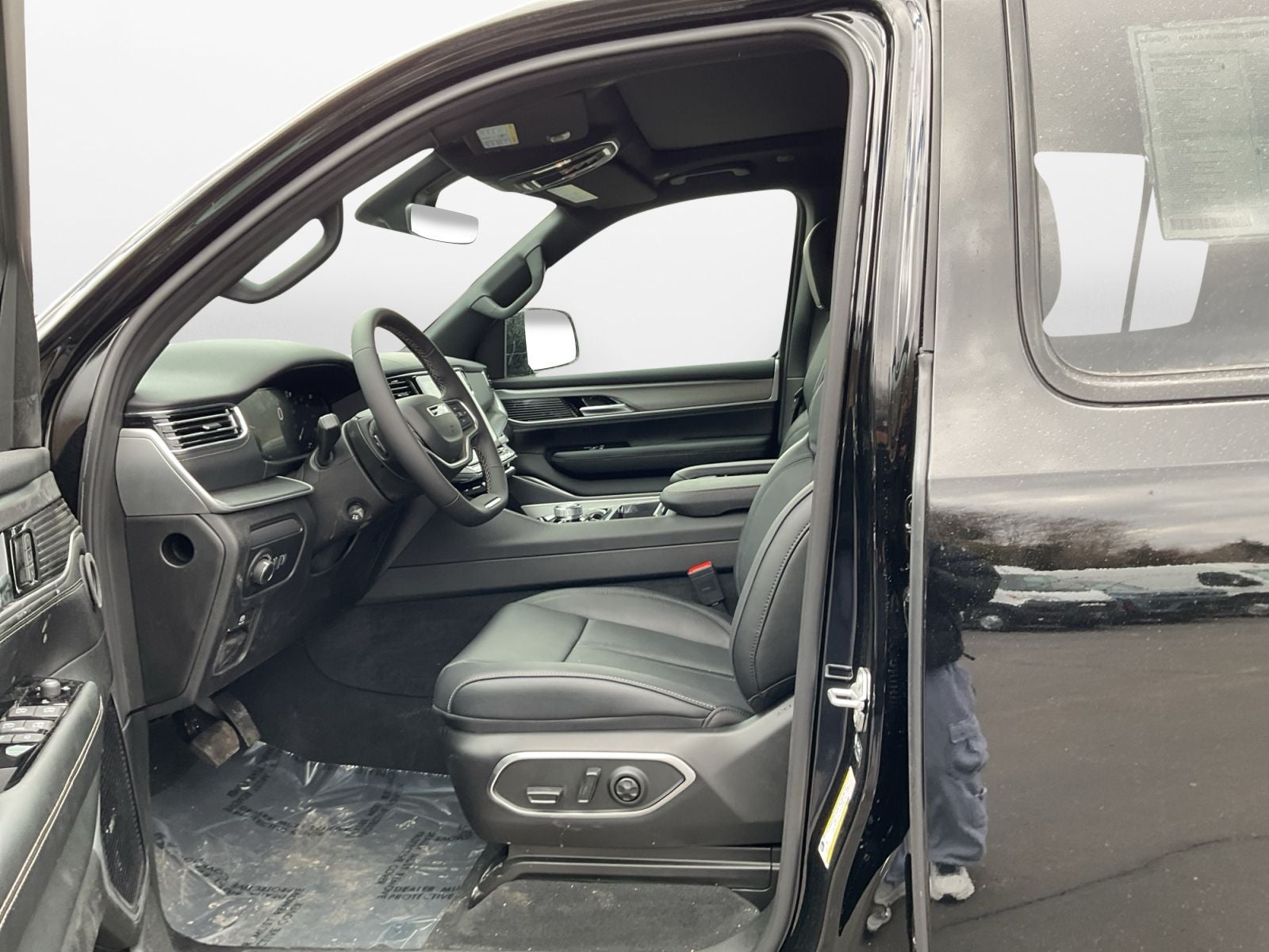 2026 Jeep Grand Wagoneer Limited Reserve