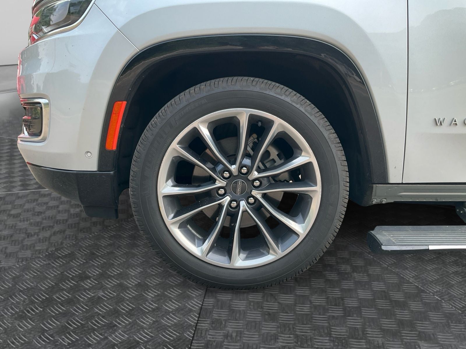 2022 Jeep Wagoneer Series III