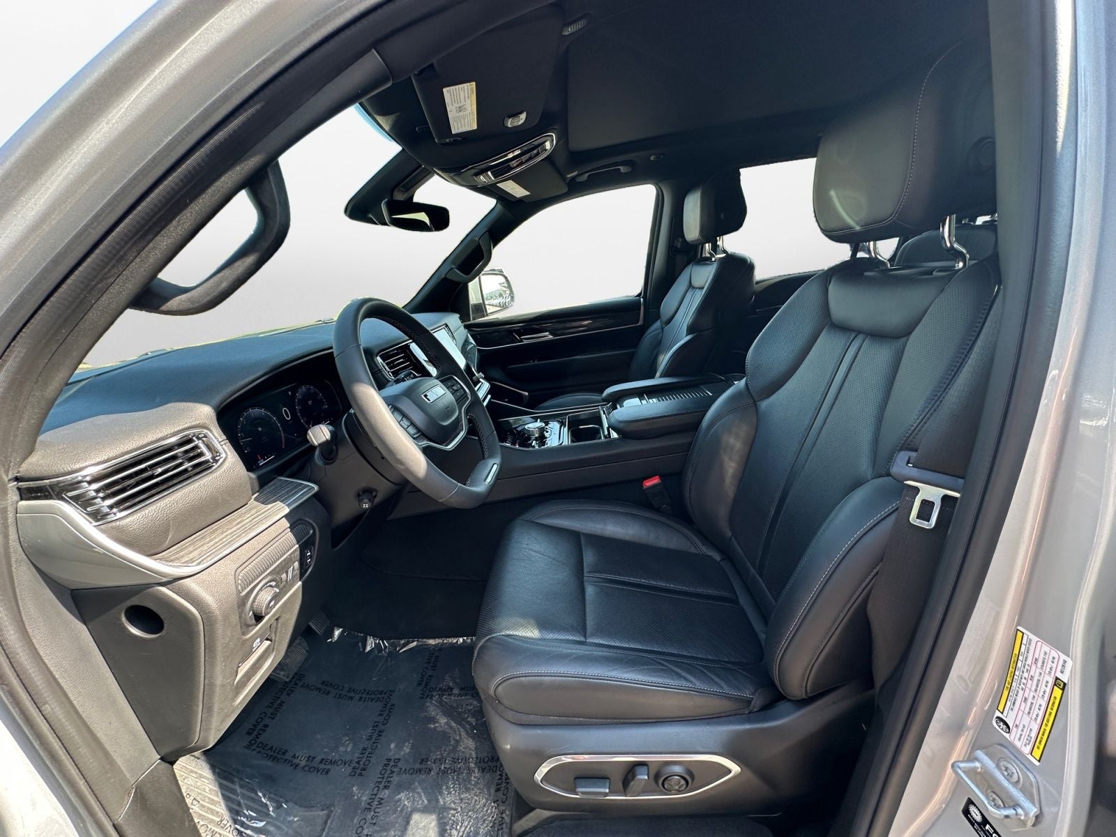 2022 Jeep Wagoneer Series III