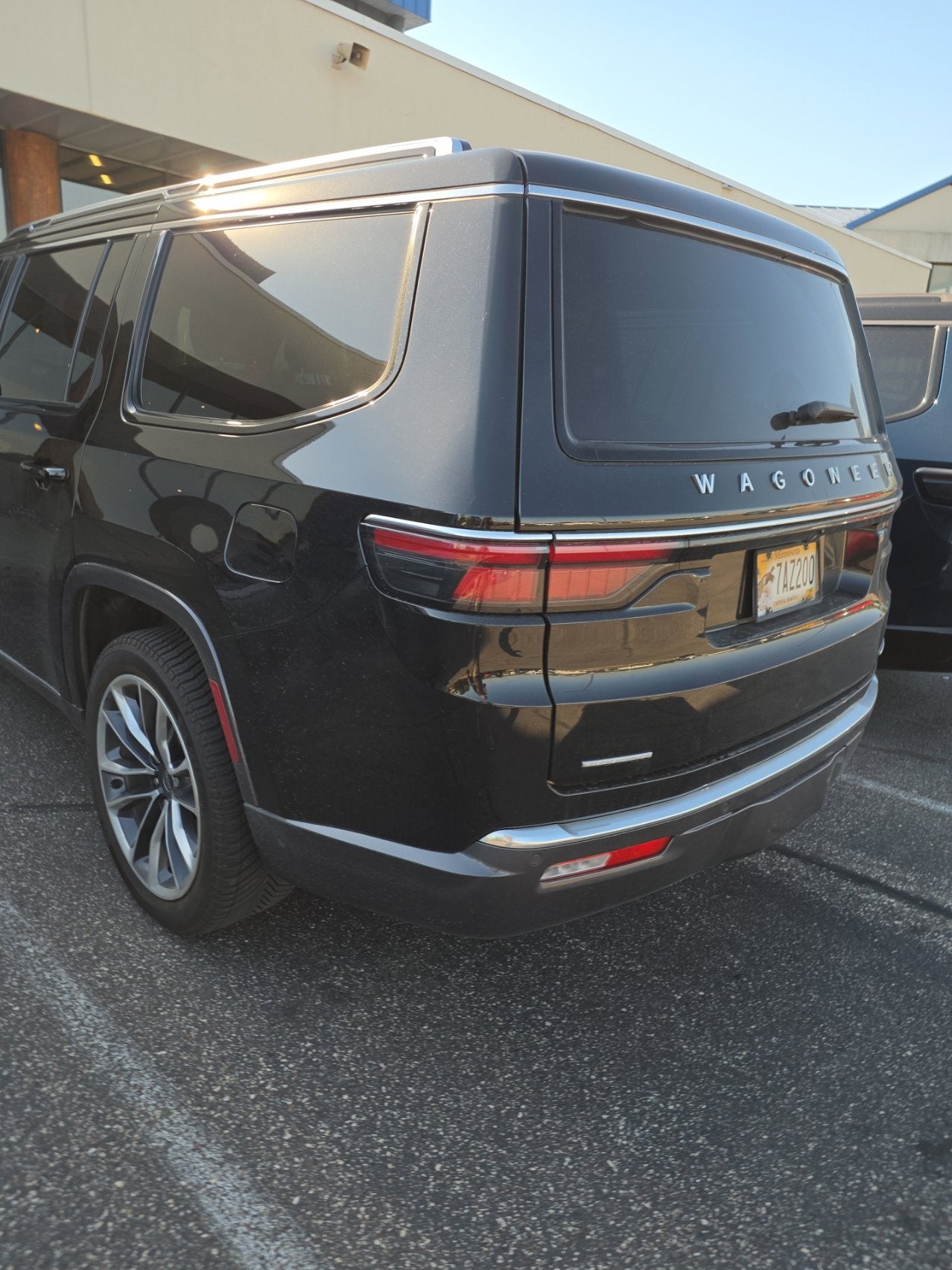2022 Jeep Wagoneer Series III