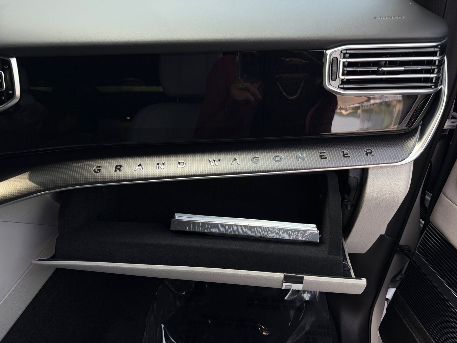 2026 Jeep Grand Wagoneer GRAND WAGONEER SUMMIT OBSIDIAN 4X4