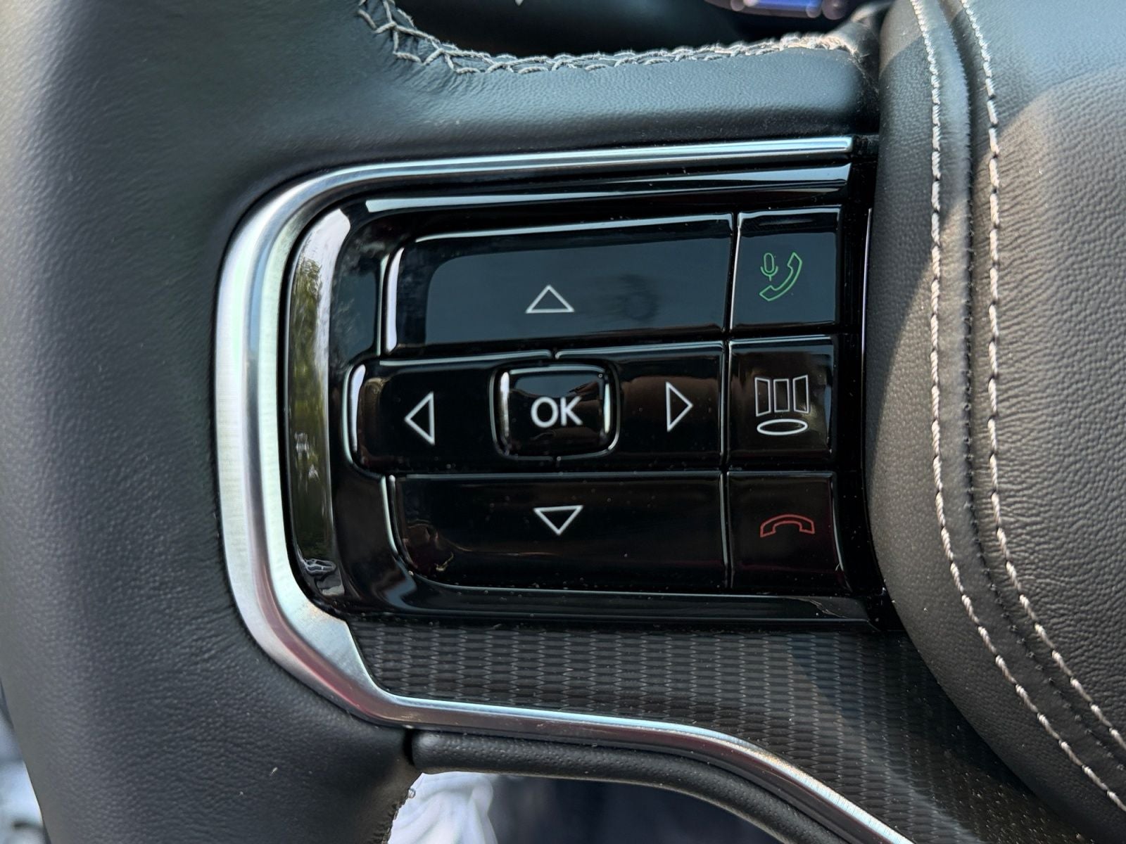2026 Jeep Grand Wagoneer GRAND WAGONEER SUMMIT OBSIDIAN 4X4