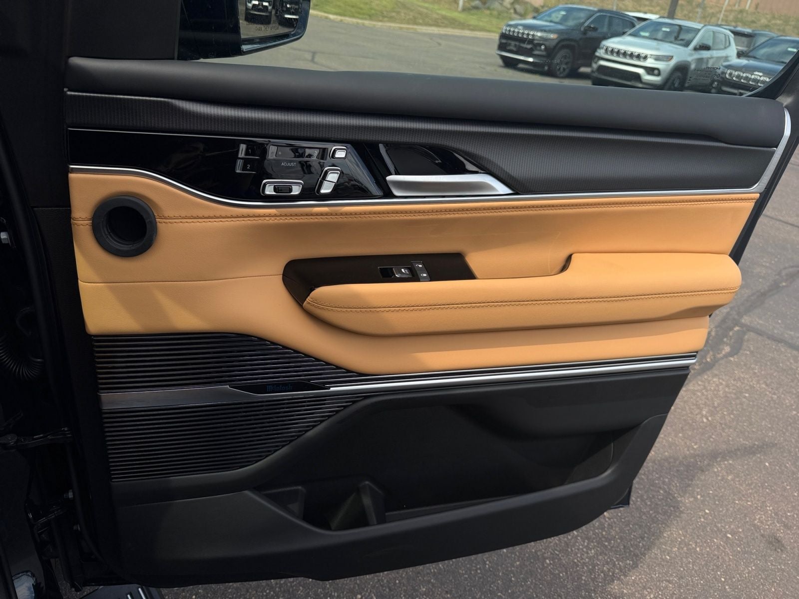 2026 Jeep Grand Wagoneer GRAND WAGONEER SUMMIT RESERVE 4X4