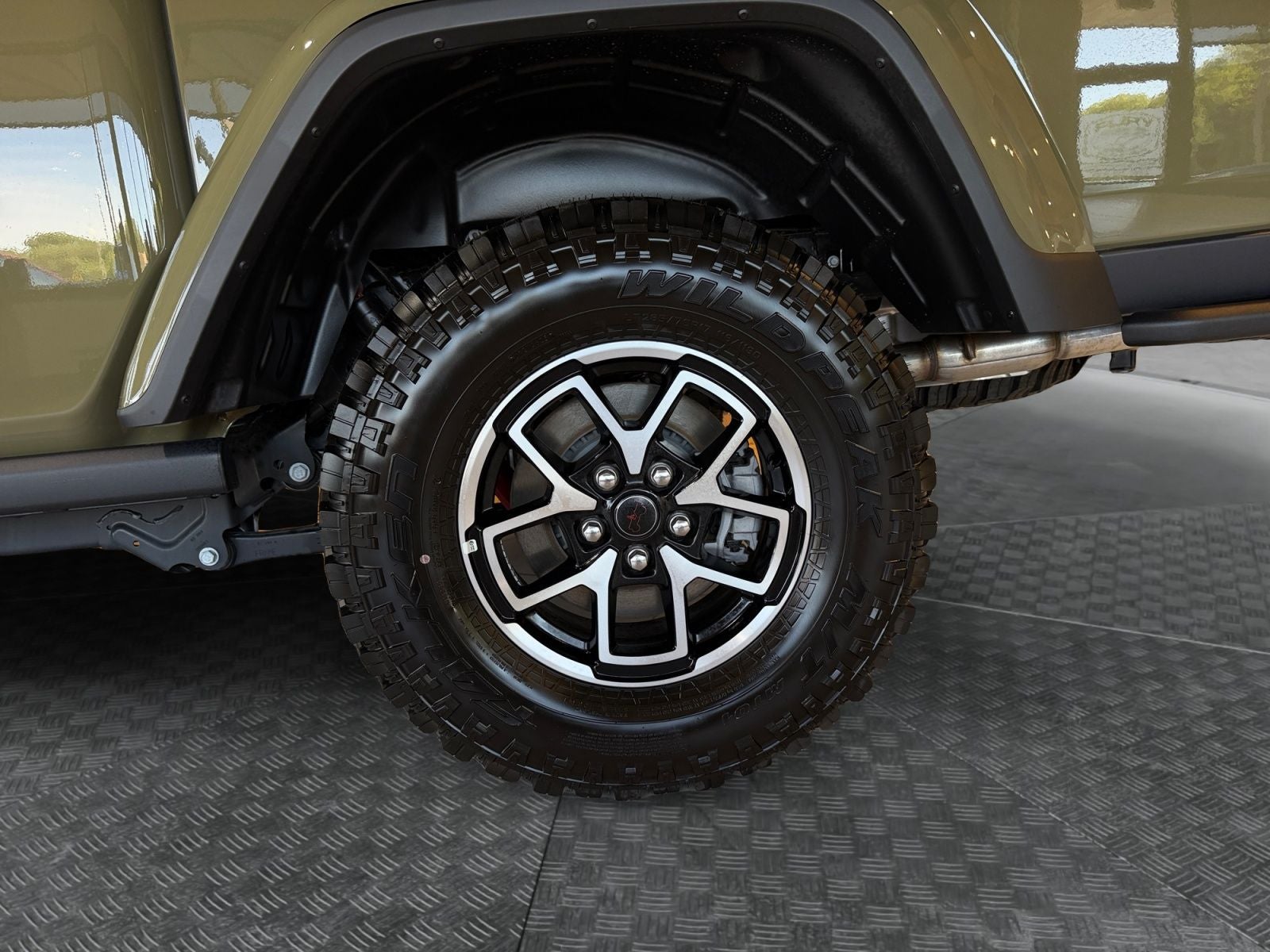 2026 Jeep Gladiator GLADIATOR SHADOW OPS 4X4