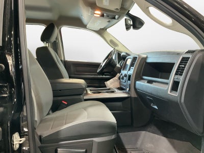 2023 RAM 1500 Classic Express