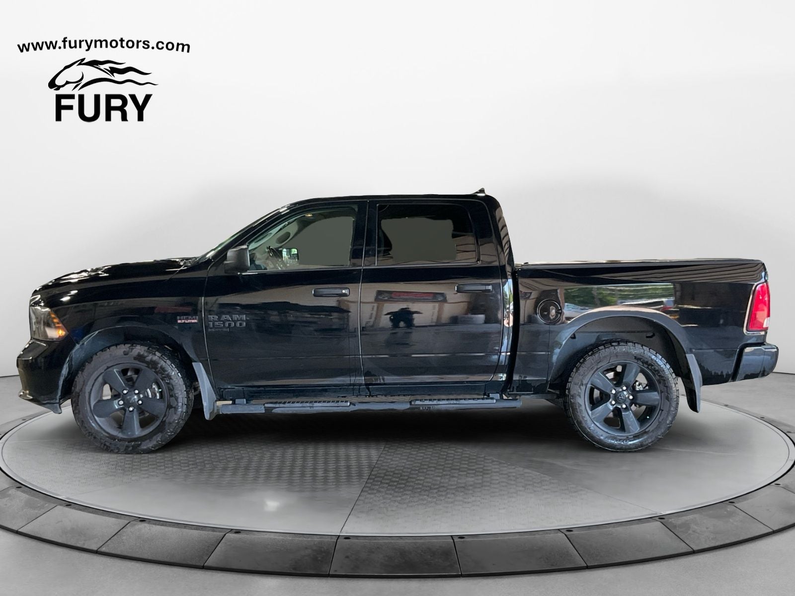 2023 RAM 1500 Classic Express