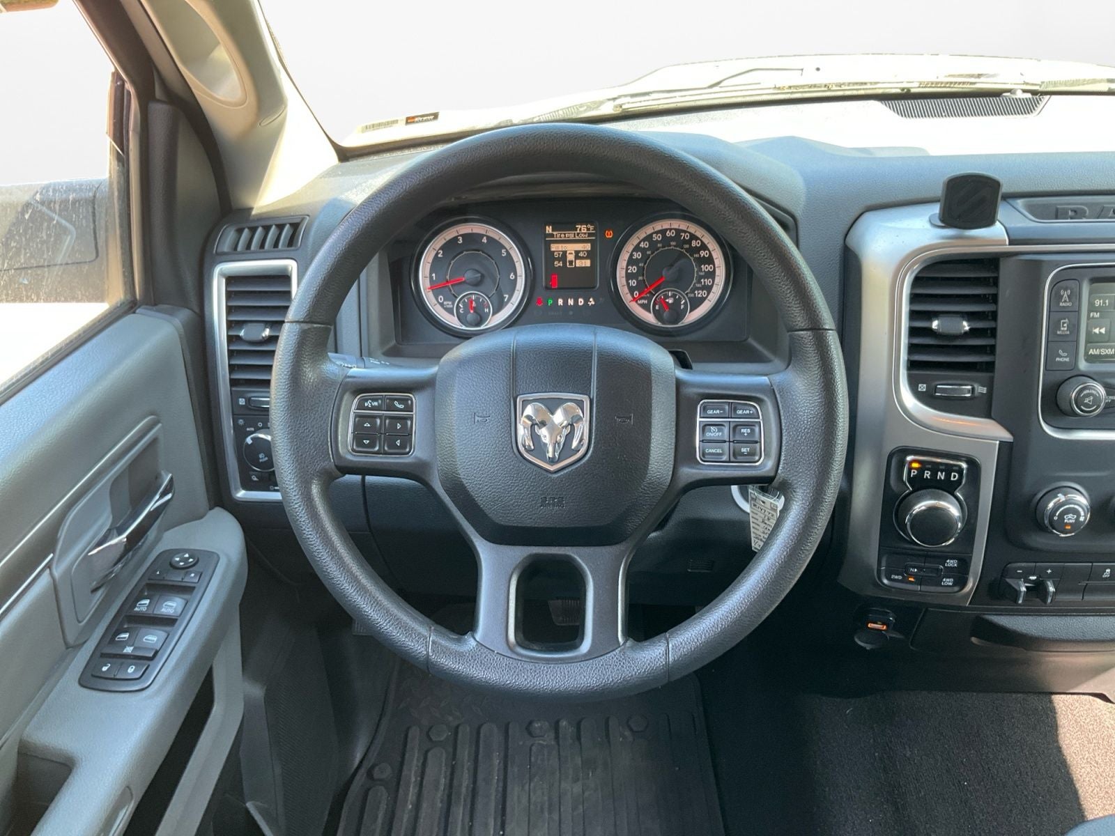 2018 RAM 1500 SLT