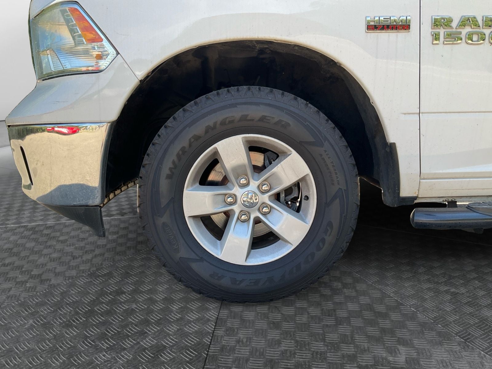 2018 RAM 1500 SLT