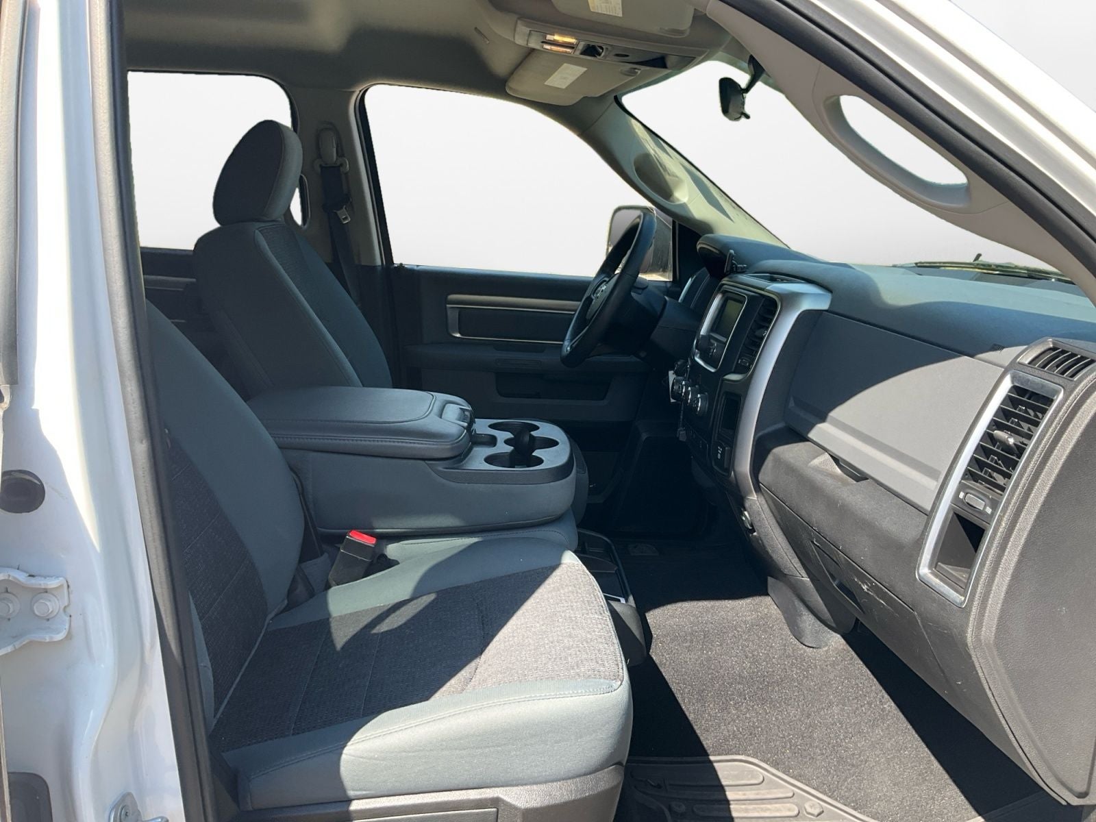 2018 RAM 1500 SLT