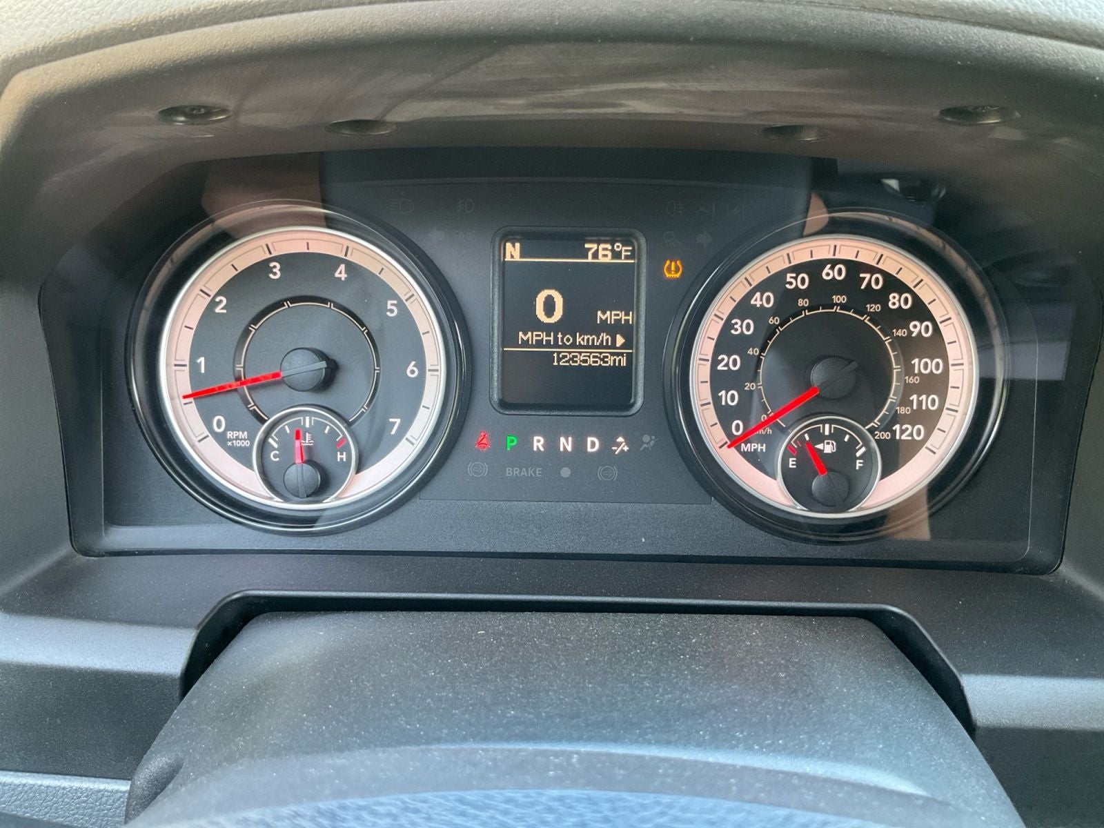 2018 RAM 1500 SLT