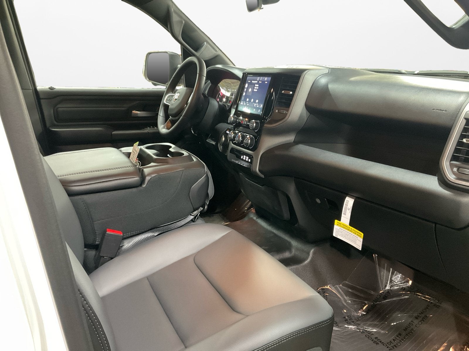 2026 RAM 1500 Tradesman Quad Cab 4x4 6'4' Box
