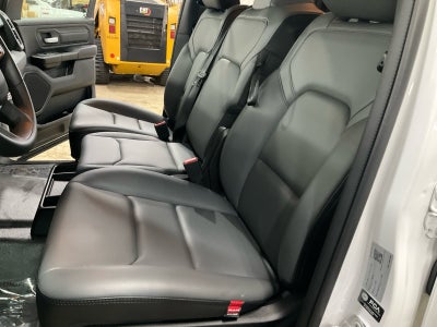2026 RAM 1500 Tradesman Quad Cab 4x4 6'4' Box