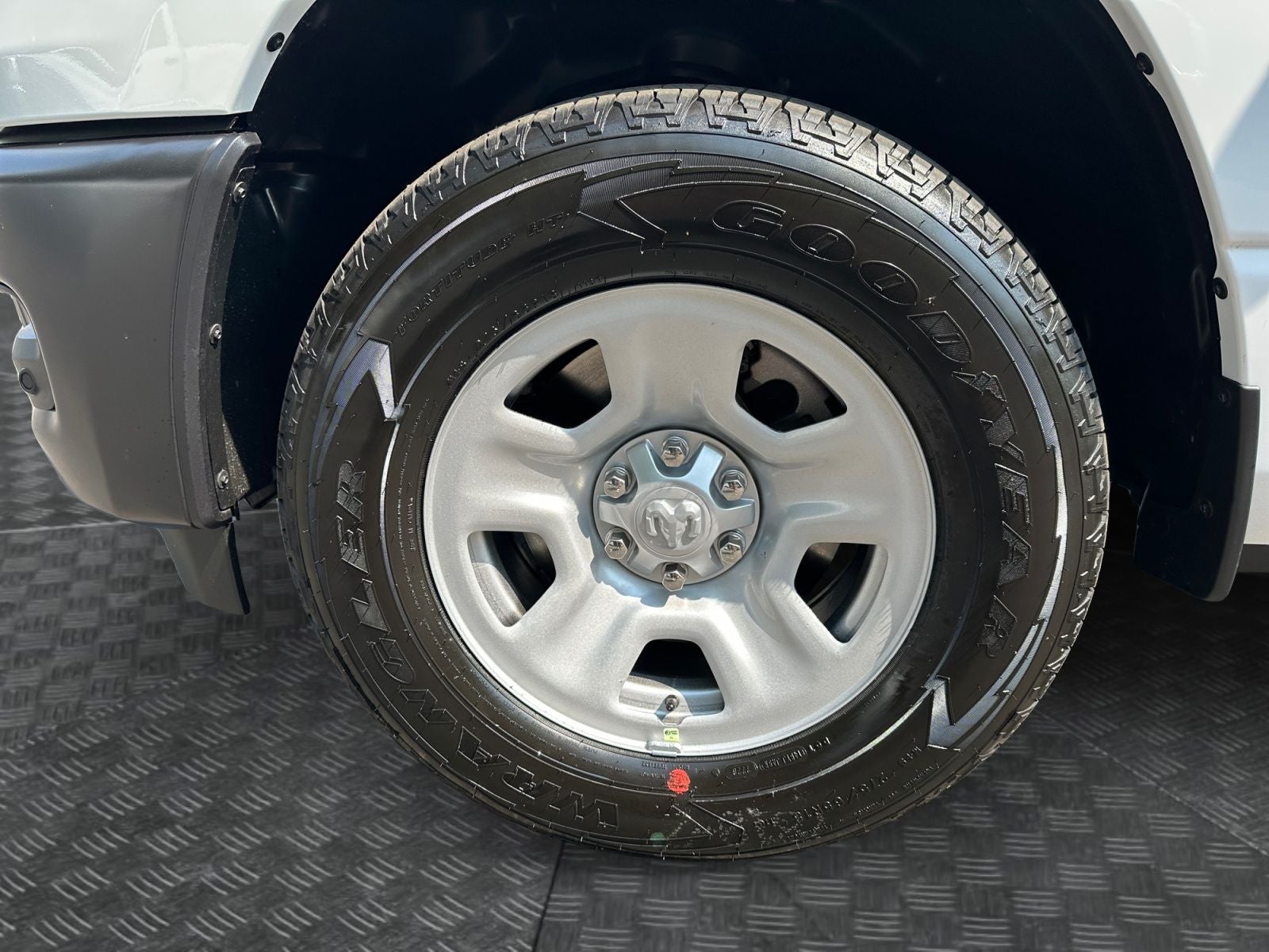 2026 RAM Ram 1500 RAM 1500 TRADESMAN QUAD CAB 4X4 6'4' BOX