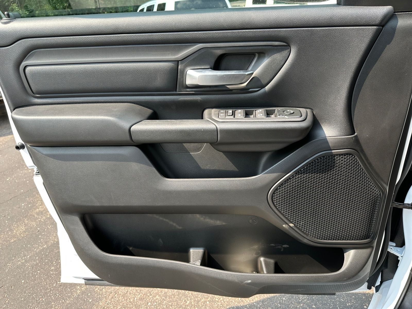 2026 RAM Ram 1500 RAM 1500 TRADESMAN QUAD CAB 4X4 6'4' BOX