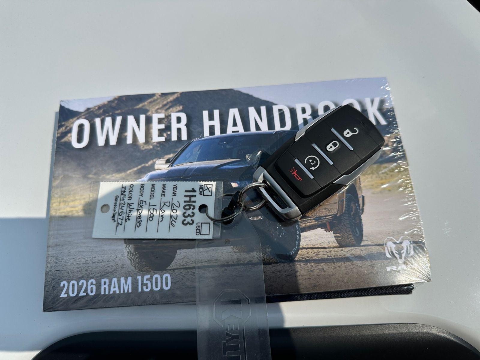 2026 RAM 1500 RAM 1500 TRADESMAN QUAD CAB 4X4 6'4' BOX