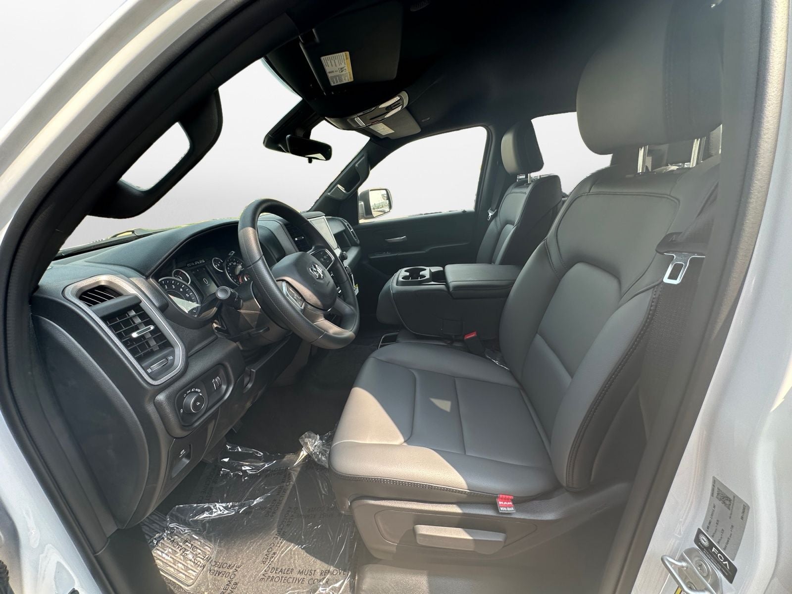 2026 RAM Ram 1500 RAM 1500 TRADESMAN QUAD CAB 4X4 6'4' BOX