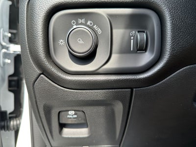 2026 RAM Ram 1500 RAM 1500 TRADESMAN QUAD CAB 4X4 6'4' BOX
