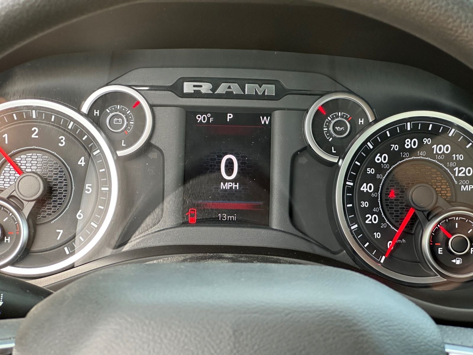 2026 RAM Ram 1500 RAM 1500 TRADESMAN QUAD CAB 4X4 6'4' BOX