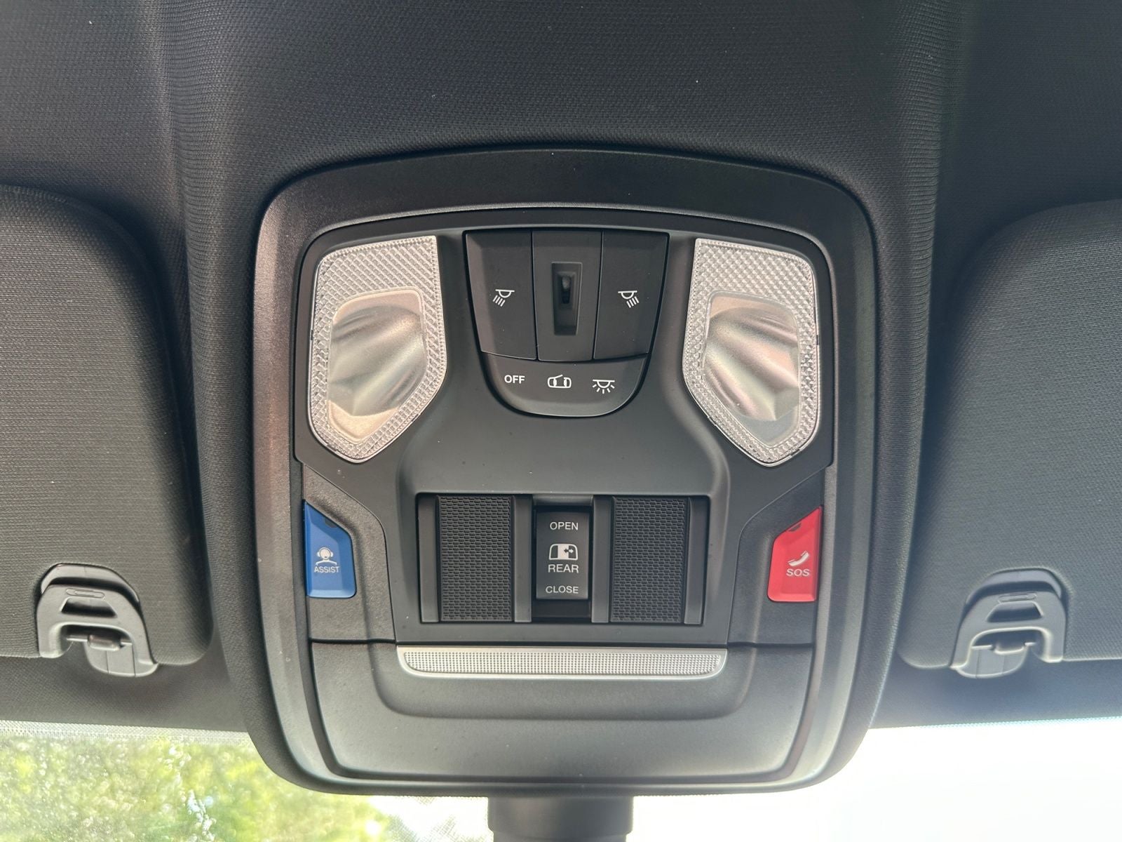 2023 RAM 1500 Big Horn Crew Cab 4x4 5'7' Box