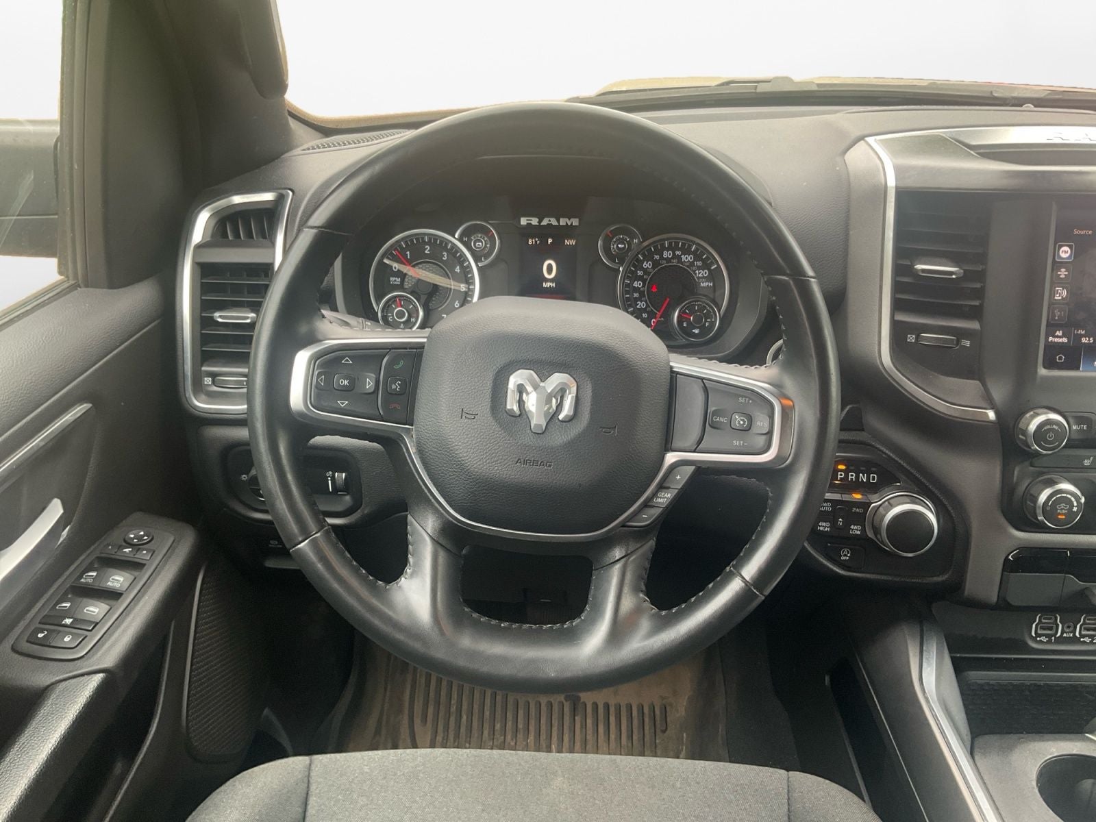 2024 RAM 1500 Big Horn Crew Cab 4x4 5'7' Box