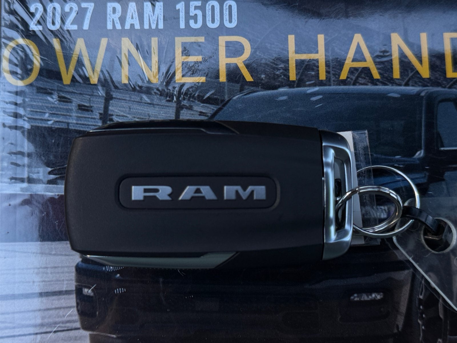 2027 RAM Ram 1500 RAM 1500 BIG HORN CREW CAB 4X4 5'7' BOX