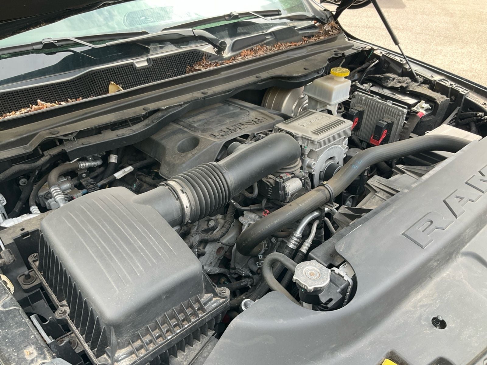 2020 RAM 1500 Big Horn Crew Cab 4x4 5'7' Box