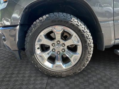 2020 RAM 1500 Big Horn Crew Cab 4x4 5'7' Box