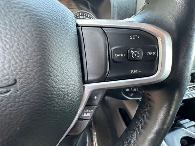 2020 RAM 1500 Big Horn Crew Cab 4x4 5'7' Box