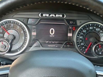 2020 RAM 1500 Big Horn Crew Cab 4x4 5'7' Box