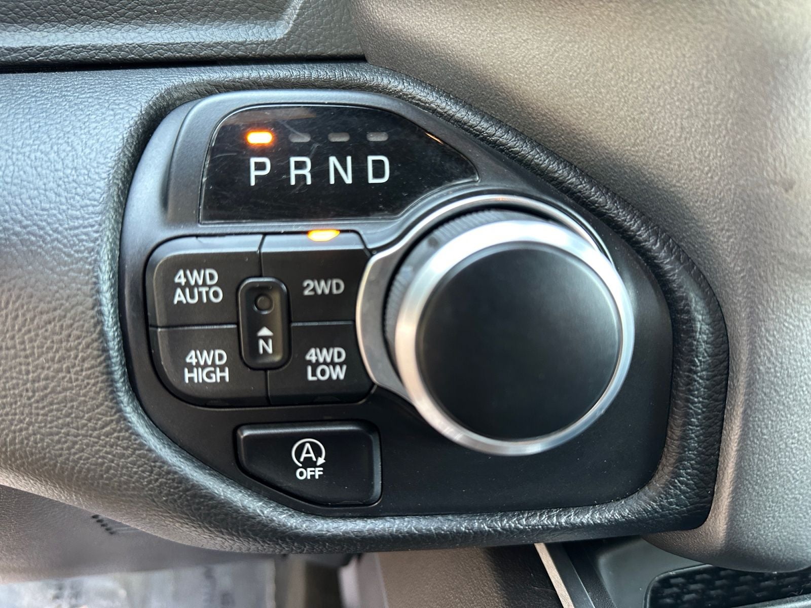 2020 RAM 1500 Big Horn Crew Cab 4x4 5'7' Box