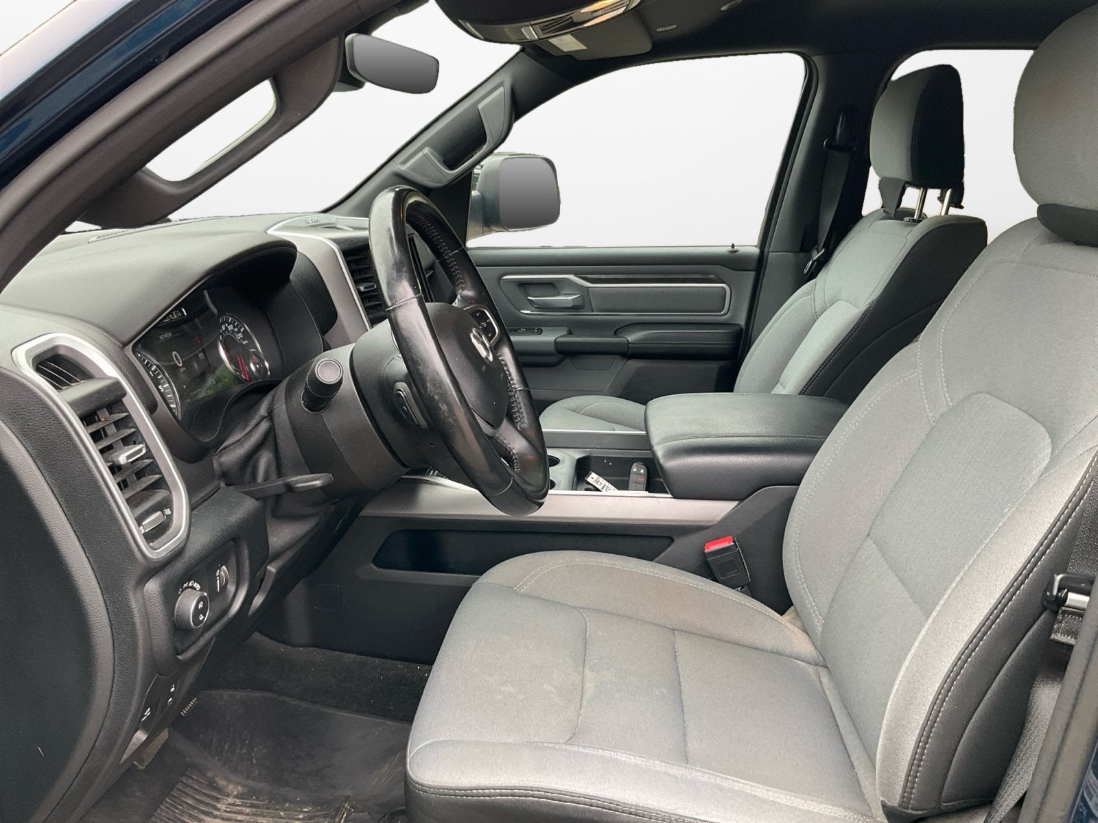 2021 RAM 1500 Big Horn Crew Cab 4x4 5'7' Box