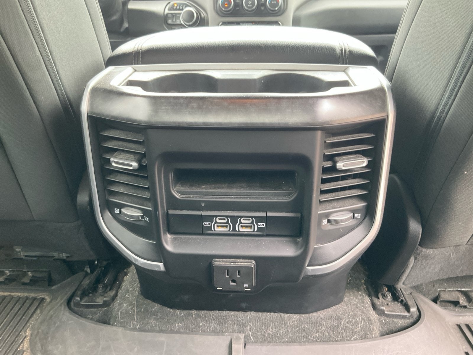2021 RAM 1500 Big Horn Crew Cab 4x4 5'7' Box