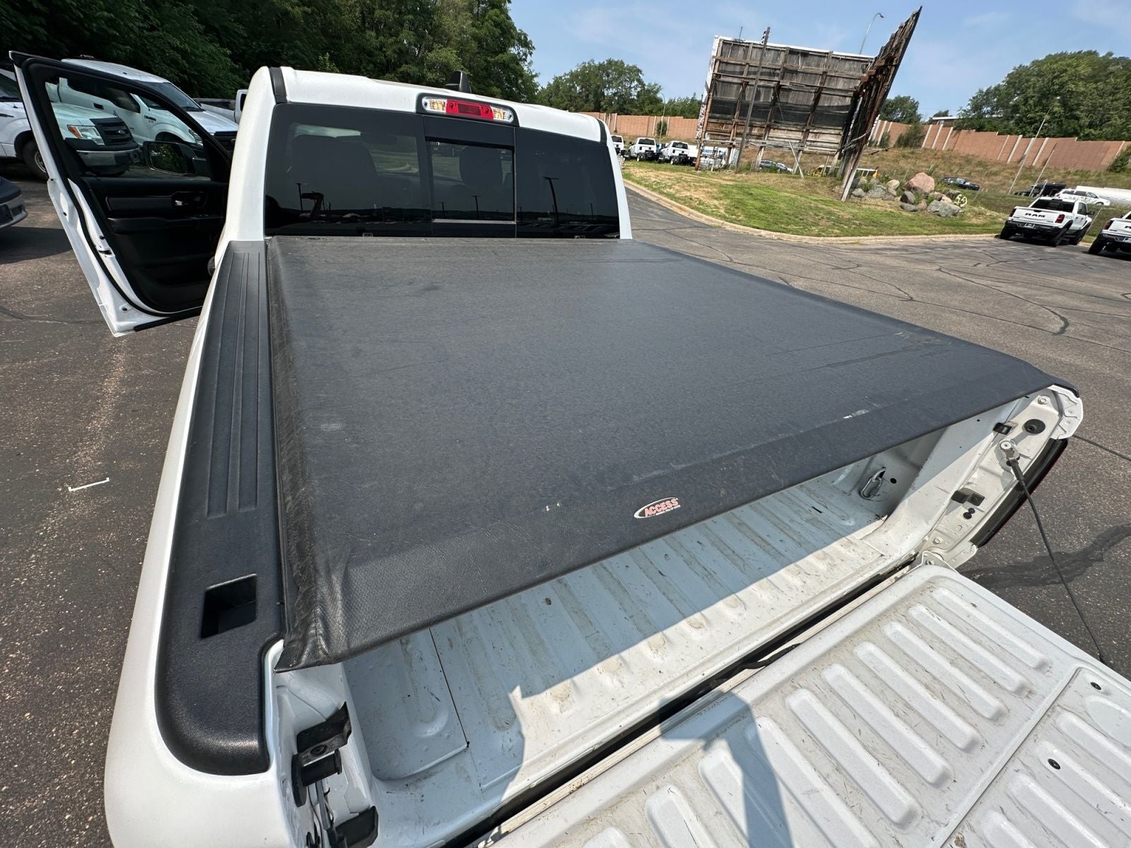2023 RAM 1500 Big Horn Crew Cab 4x4 5'7' Box