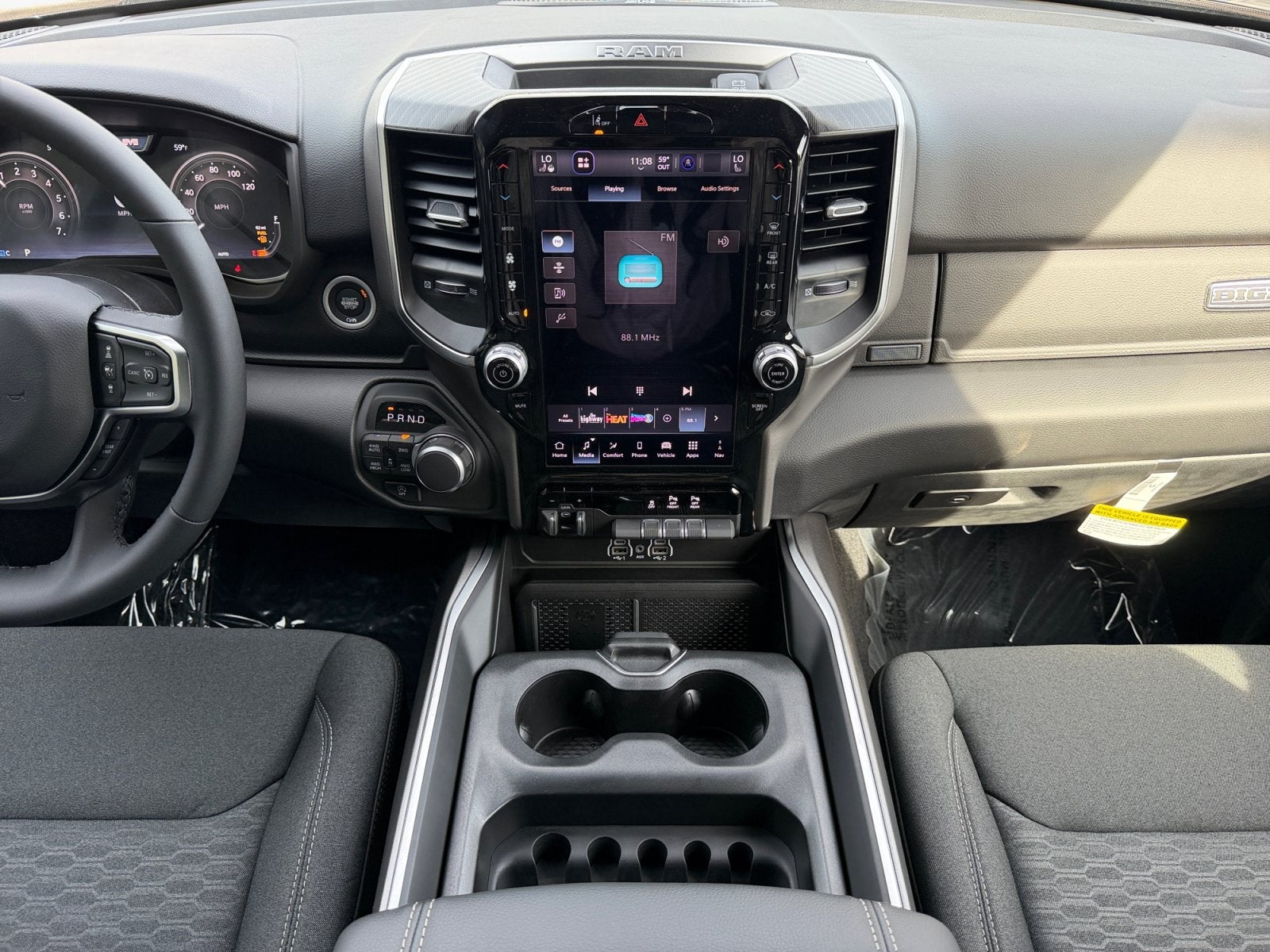 2027 RAM Ram 1500 RAM 1500 BIG HORN CREW CAB 4X4 5'7' BOX