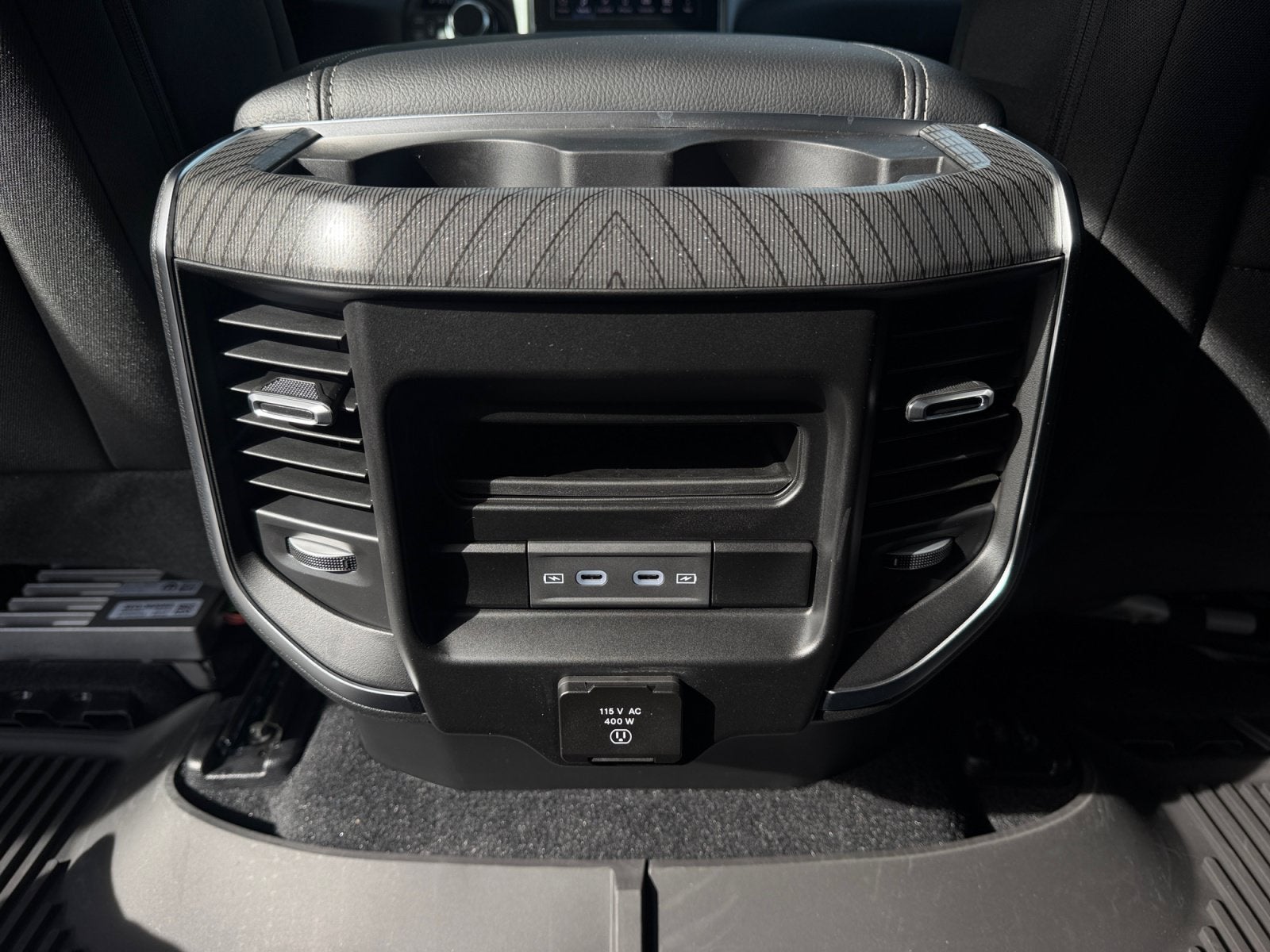 2027 RAM Ram 1500 RAM 1500 BIG HORN CREW CAB 4X4 5'7' BOX
