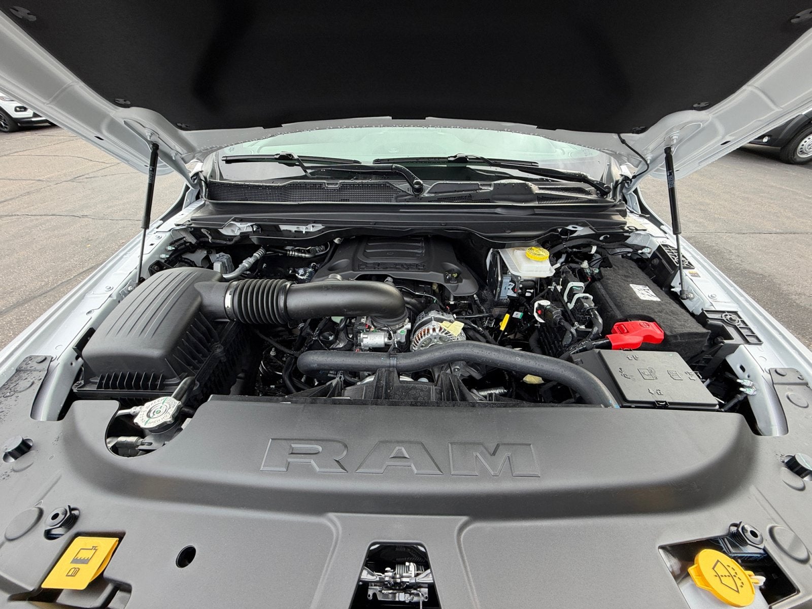 2027 RAM Ram 1500 RAM 1500 BIG HORN CREW CAB 4X4 5'7' BOX