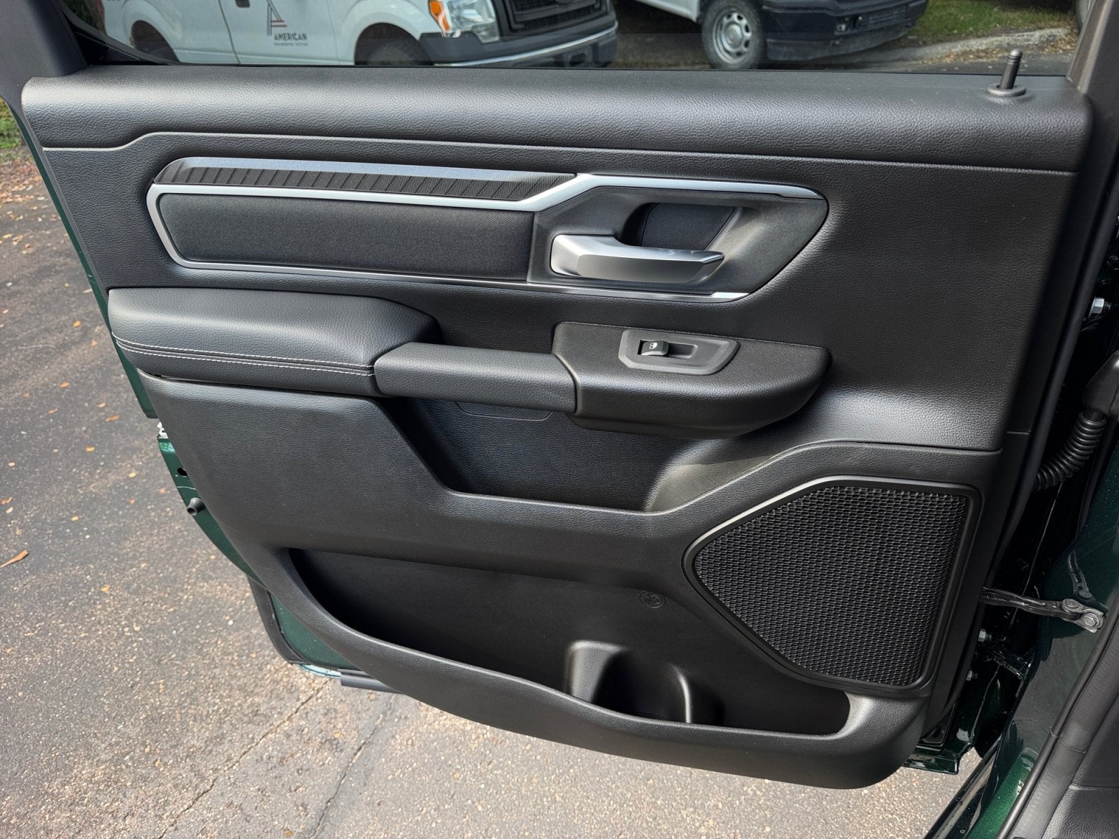 2027 RAM Ram 1500 RAM 1500 BIG HORN CREW CAB 4X4 5'7' BOX