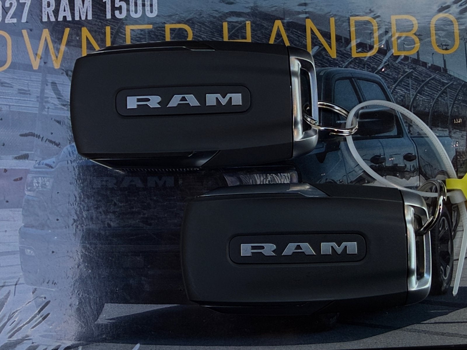 2027 RAM Ram 1500 RAM 1500 BIG HORN CREW CAB 4X4 5'7' BOX