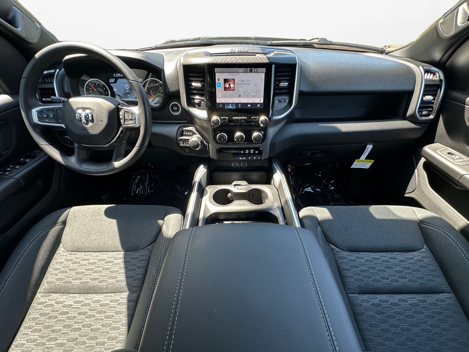 2026 RAM Ram 1500 RAM 1500 EXPRESS CREW CAB 4X4 5'7' BOX