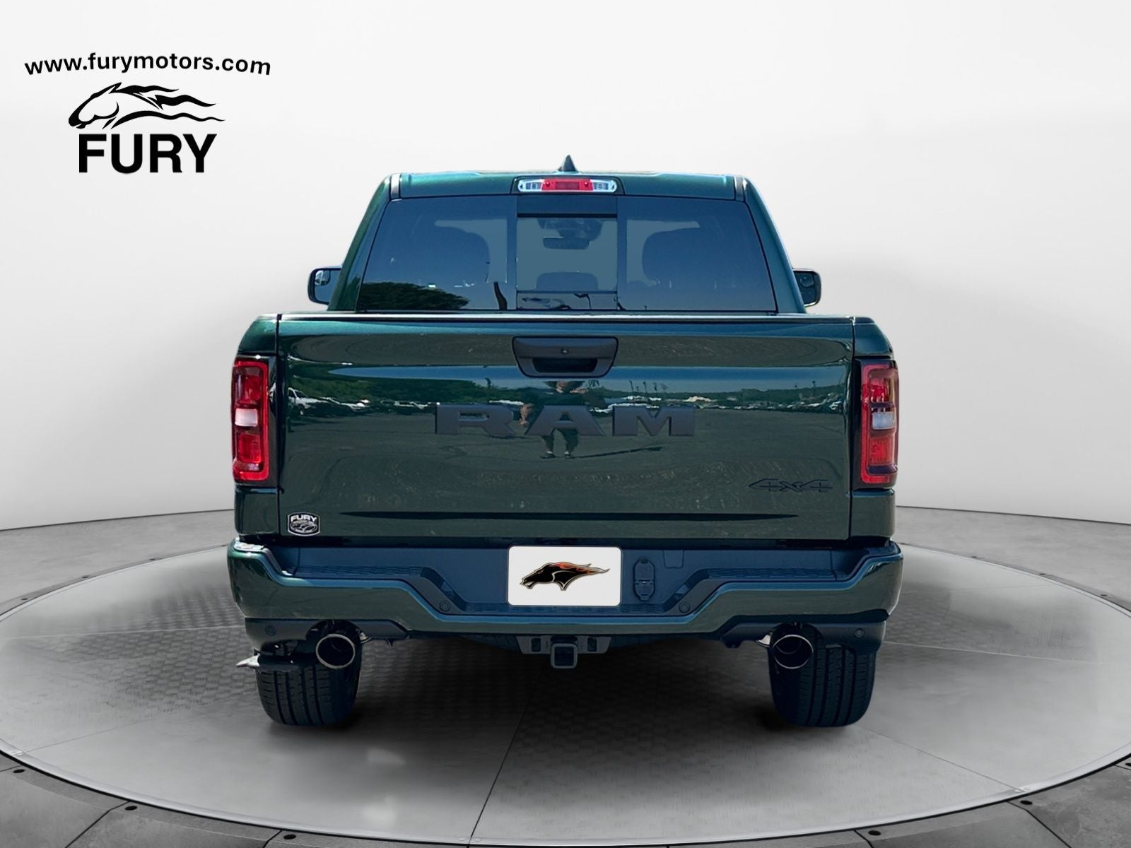 2026 RAM Ram 1500 RAM 1500 EXPRESS CREW CAB 4X4 5'7' BOX