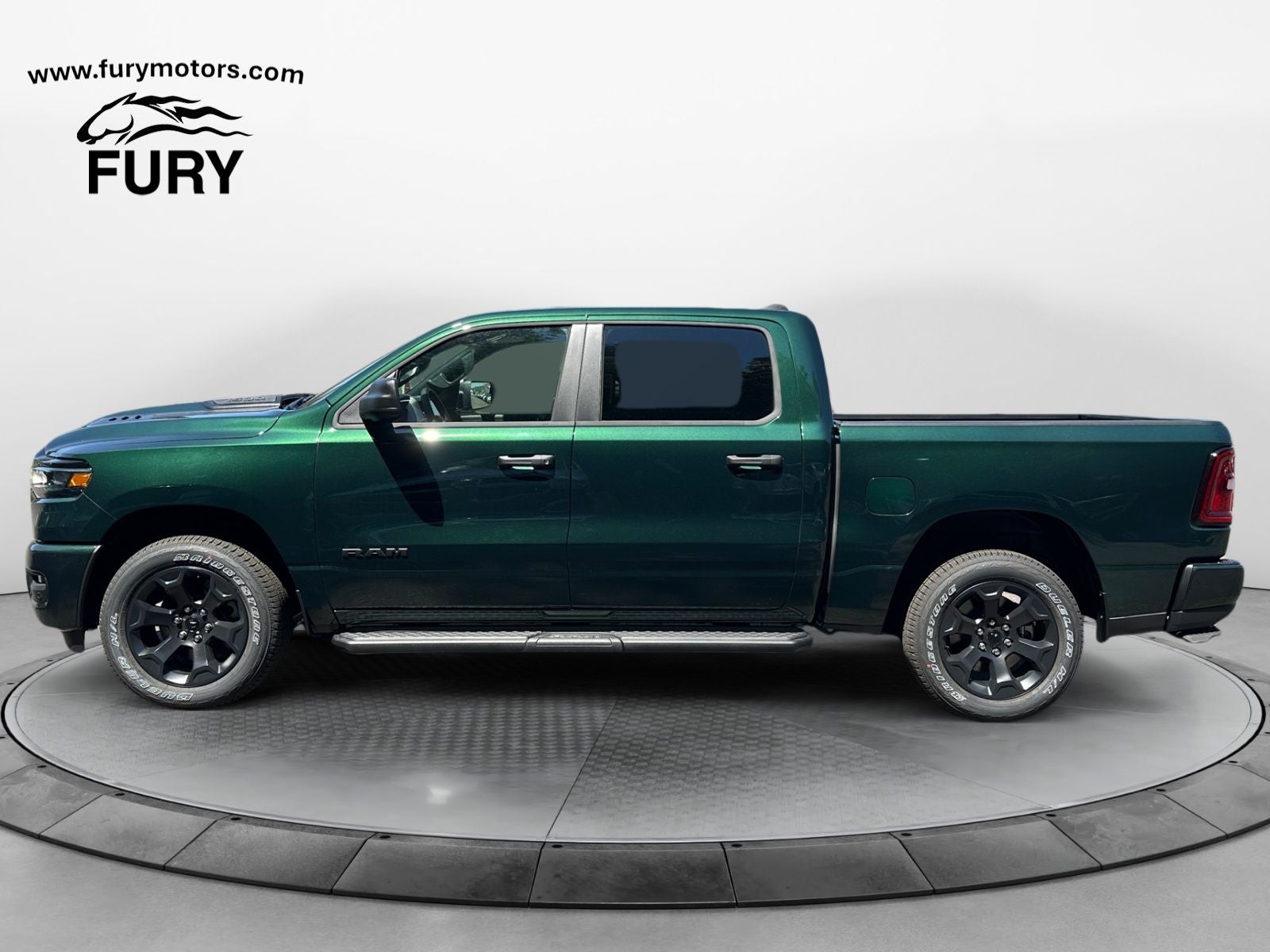 2026 RAM Ram 1500 RAM 1500 EXPRESS CREW CAB 4X4 5'7' BOX