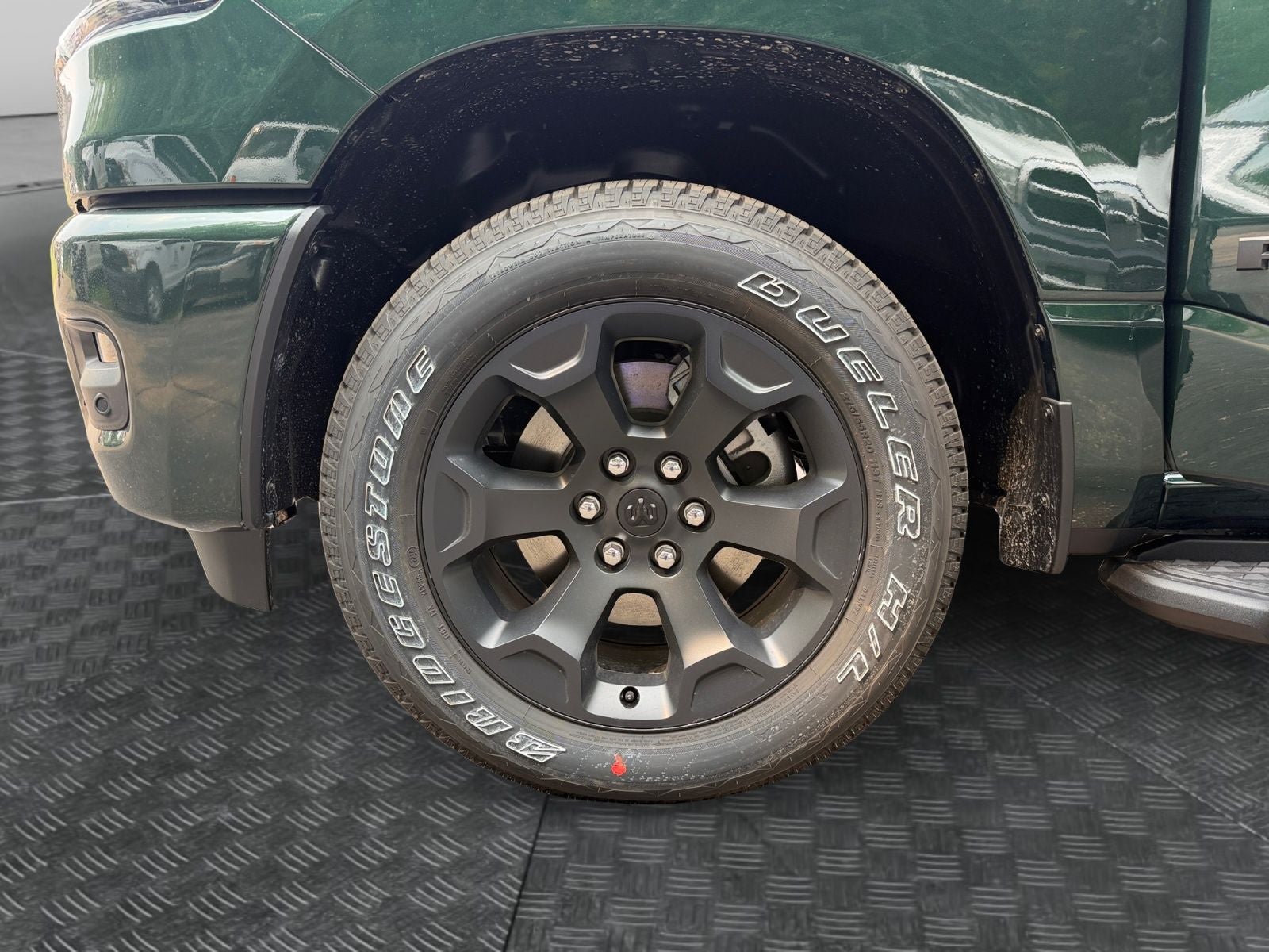 2026 RAM Ram 1500 RAM 1500 EXPRESS CREW CAB 4X4 5'7' BOX