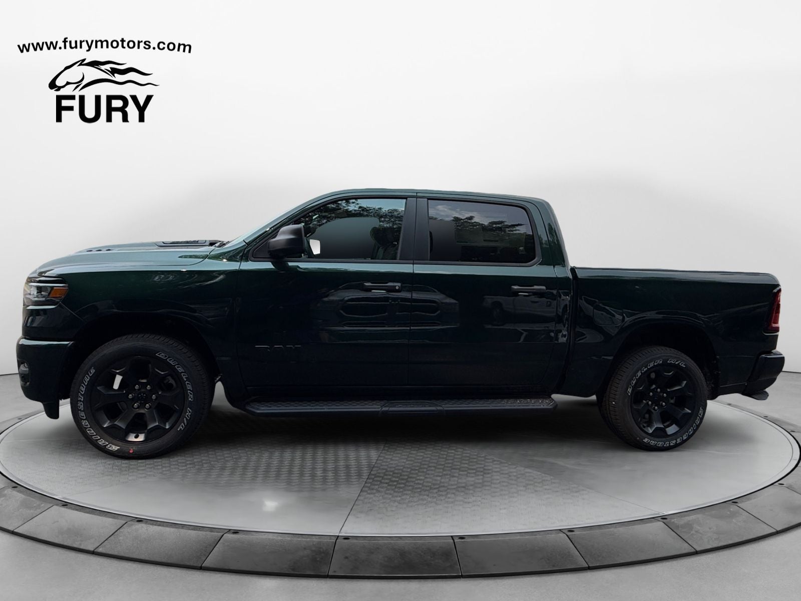 2026 RAM Ram 1500 RAM 1500 EXPRESS CREW CAB 4X4 5'7' BOX