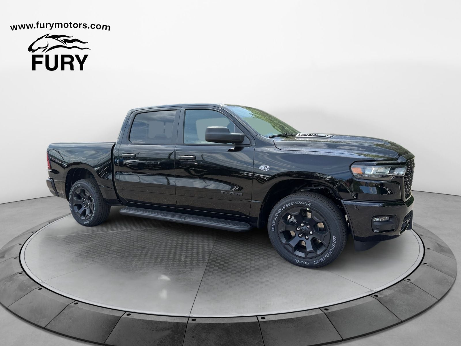 2026 RAM Ram 1500 RAM 1500 EXPRESS CREW CAB 4X4 5'7' BOX