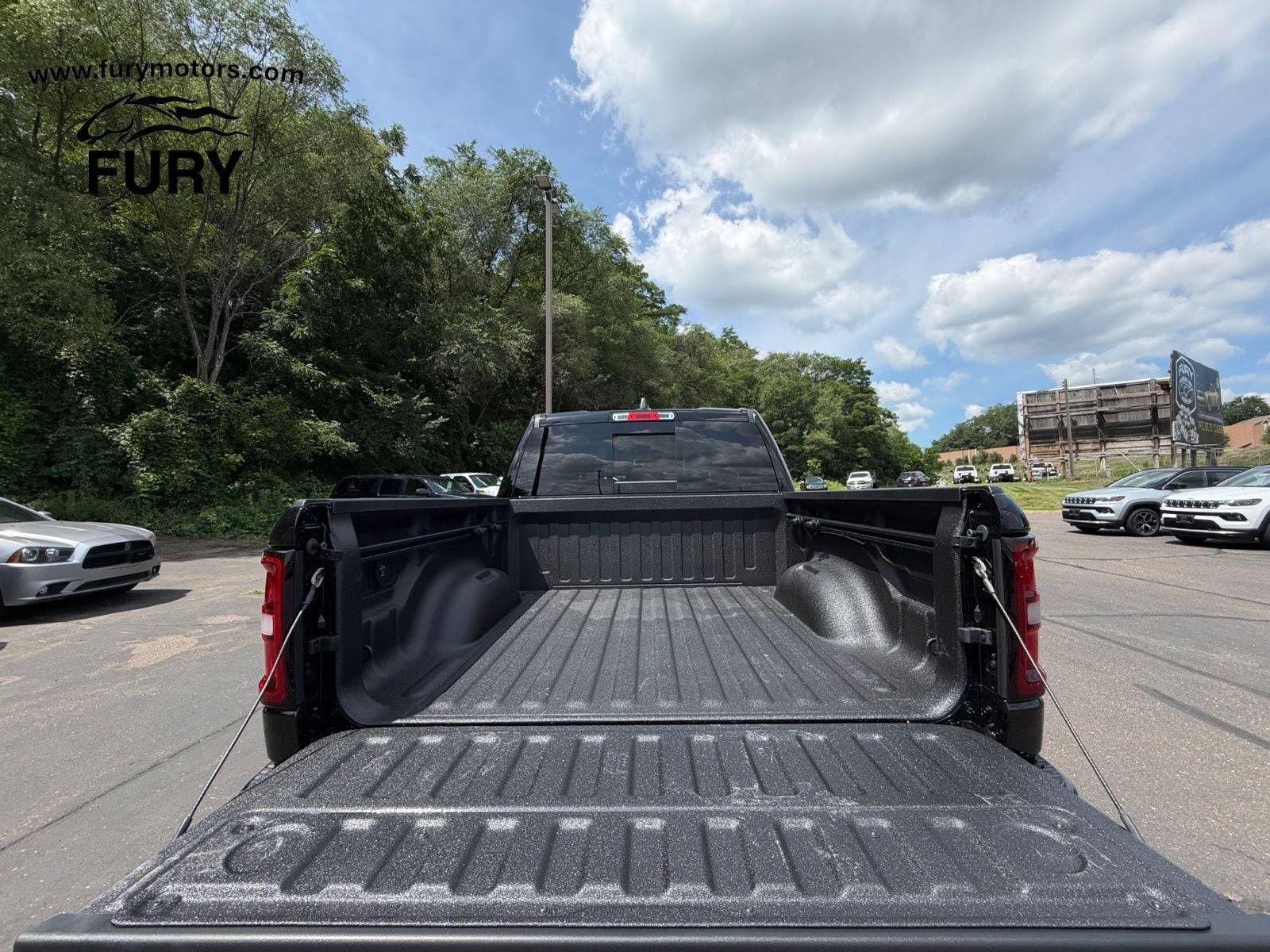 2026 RAM Ram 1500 RAM 1500 EXPRESS CREW CAB 4X4 5'7' BOX