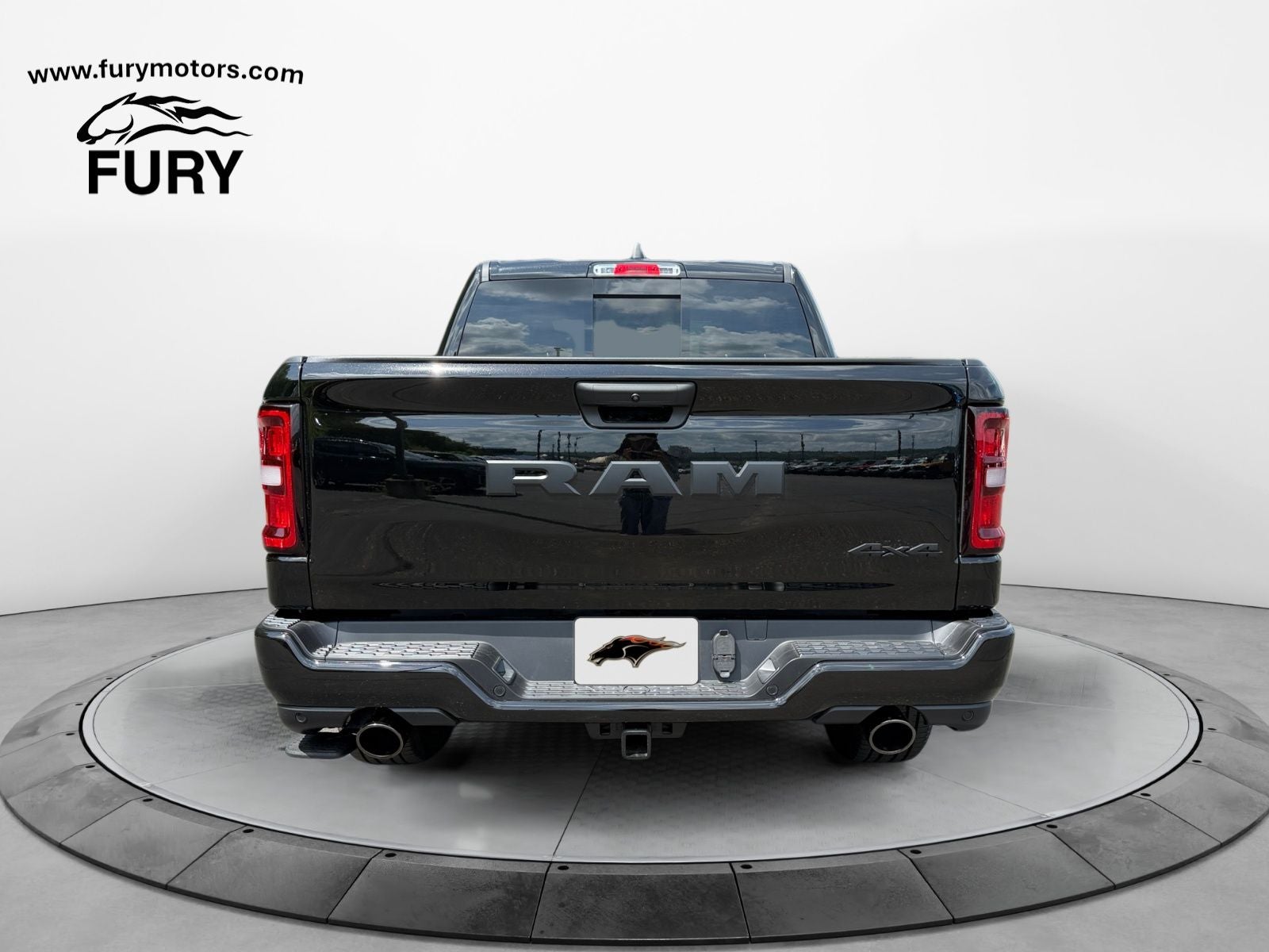 2026 RAM Ram 1500 RAM 1500 EXPRESS CREW CAB 4X4 5'7' BOX