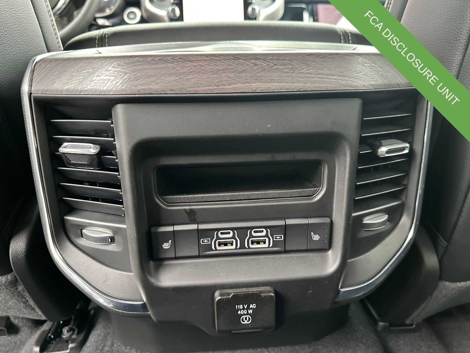 2026 RAM 1500 Laramie Crew Cab 4x4 5'7' Box