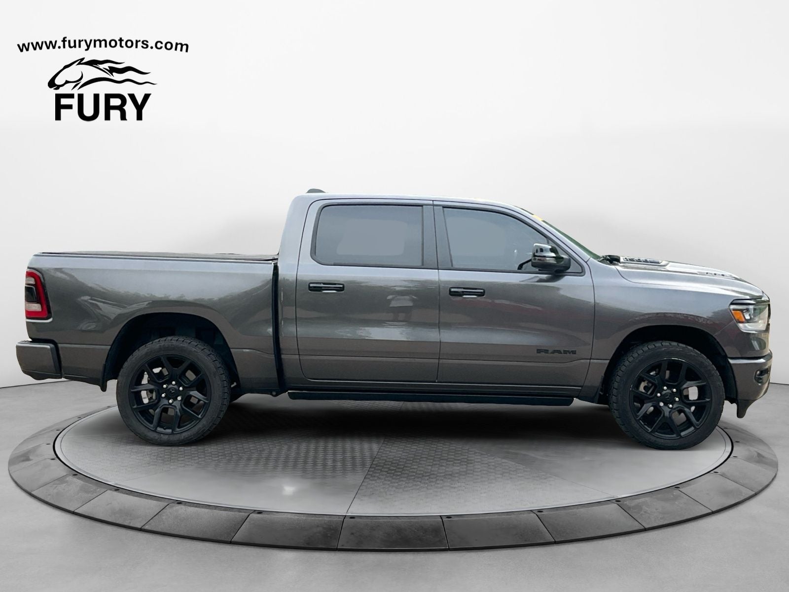 2023 RAM 1500 Laramie Crew Cab 4x4 5'7' Box