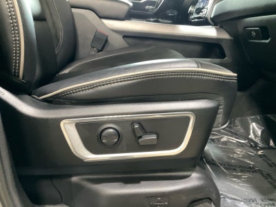 2023 RAM 1500 Laramie Crew Cab 4x4 5'7' Box
